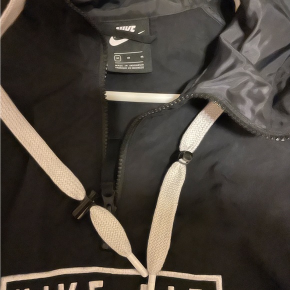 Medium black pullover Nike jacket. No flaws or stains. - Picture 2 of 2